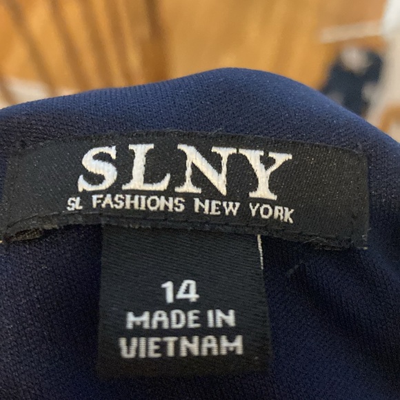 New : Navy and Ombré Blue Lined Gown - Picture 11 of 13